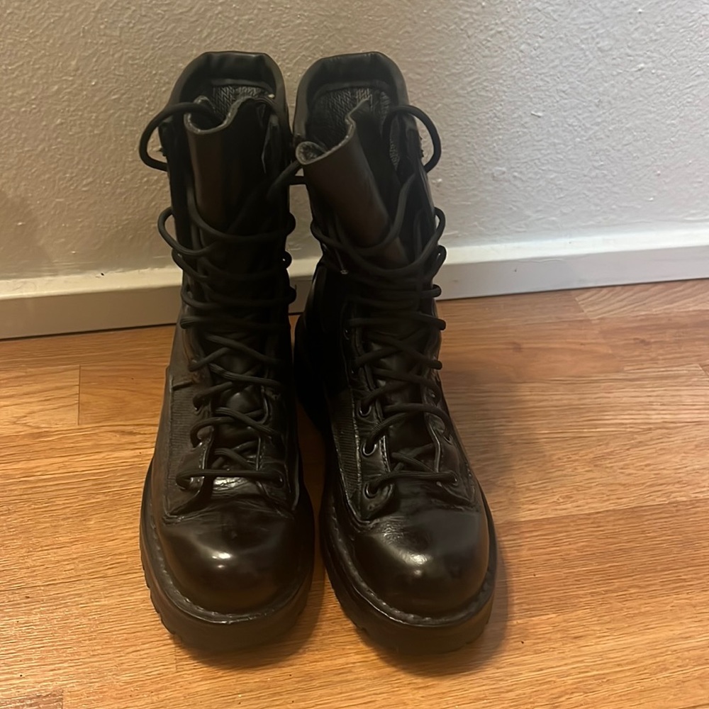 Black boots